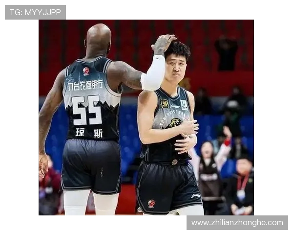 姜伟泽对阵宁波集锦爆发砍下21分2篮板5助攻引领胜势全场高光表现